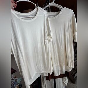 2 AE Soft & Sexy Tees